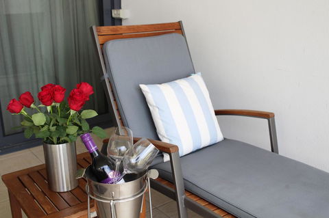 The Boathouse Resort Luxury Apartments - ACT Tourism 19