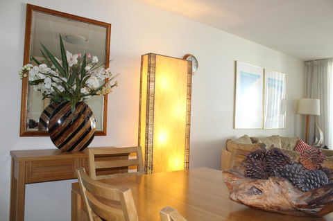 The Boathouse Resort Luxury Apartments - ACT Tourism 2