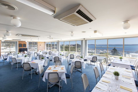 Marina Resort - ACT Tourism 9