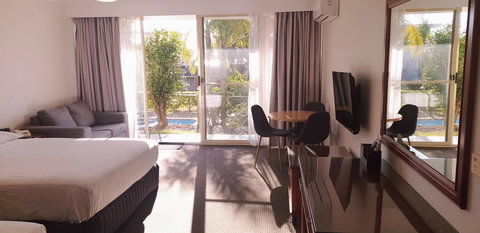 Marina Resort - ACT Tourism 43