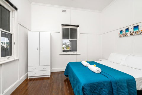 Club Byron Accommodation - ACT Tourism 22