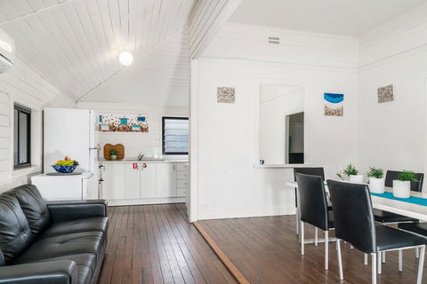 Club Byron Accommodation - ACT Tourism 19