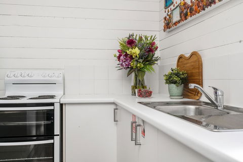 Club Byron Accommodation - ACT Tourism 15