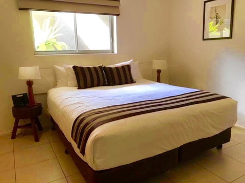 Byron Bay Hotel And Apartments - ACT Tourism 22