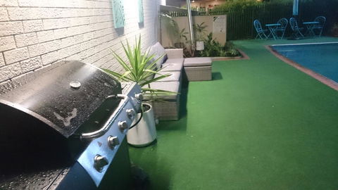 Adelong Motel - ACT Tourism 10