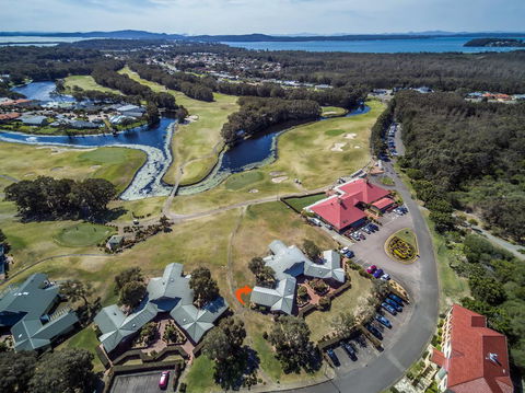 Condo 105 @ Horizons Golf Resort - Salamander Bay NSW - ACT Tourism 7