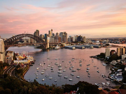 View Sydney - ACT Tourism 19