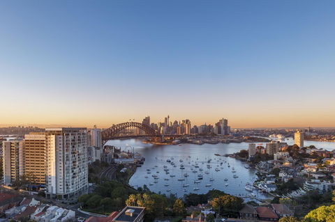 View Sydney - ACT Tourism 12