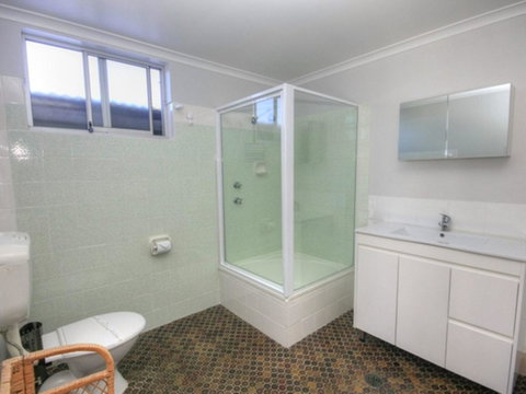 45 Wharf Street - Whole House - ACT Tourism 8