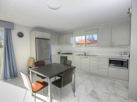 45 Wharf Street - Whole House - ACT Tourism 3