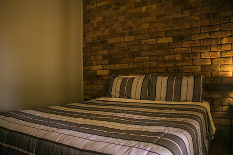 Ironstone Estate Lovedale - ACT Tourism 15