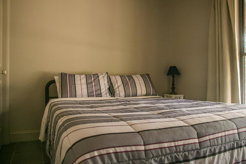 Ironstone Estate Lovedale - ACT Tourism 13