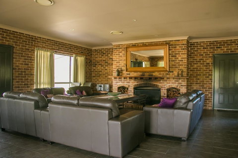 Ironstone Estate Lovedale - ACT Tourism 2