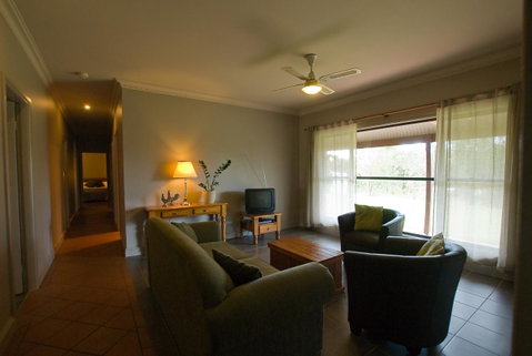 Ironstone Estate Lovedale - ACT Tourism 34