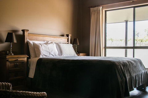 Ironstone Estate Lovedale - ACT Tourism 22