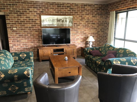 Ironstone Estate Lovedale - ACT Tourism 1