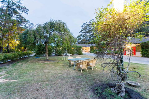 Bundanoon Country Inn Motel - ACT Tourism 21