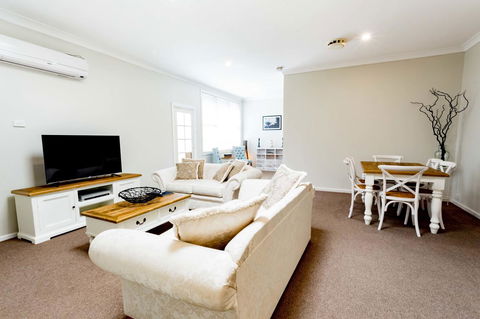 Bundanoon Country Inn Motel - ACT Tourism 30