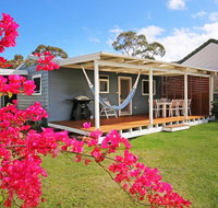 Hayes Beach House - Jervis Bay - Pet Friendly - ACT Tourism