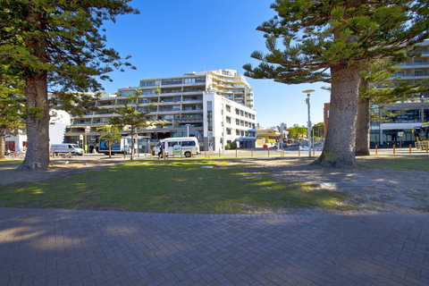 Manly Paradise Motel & Apartments - ACT Tourism 20