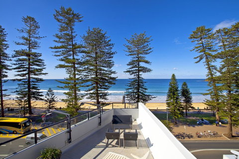 Manly Paradise Motel & Apartments - ACT Tourism 19