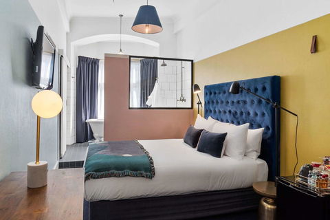 Hotel Harry, Ascend Hotel Collection - ACT Tourism 24