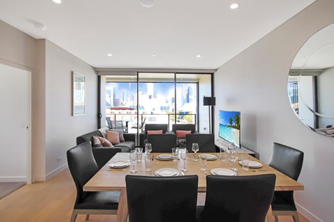 DD Apartments At International Convention Centre - ACT Tourism 4
