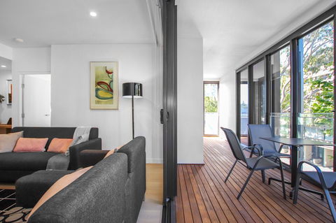 DD Apartments At International Convention Centre - ACT Tourism 6