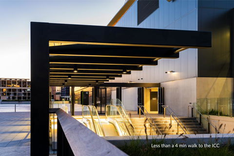 DD Apartments At International Convention Centre - ACT Tourism 1