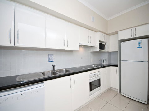 Messines Street, Breakwater Apartment, 104 - ACT Tourism 4
