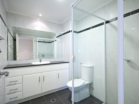 Messines Street, Breakwater Apartment, 104 - ACT Tourism 6