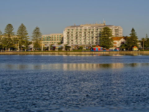 Oaks The Entrance Waterfront Suites - ACT Tourism 15