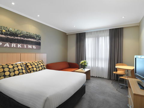 Mercure Sydney Bankstown - ACT Tourism 4