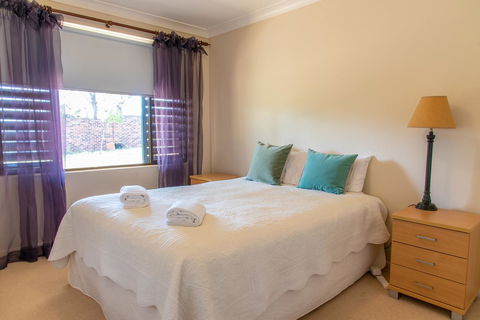 Belmont - ACT Tourism 8