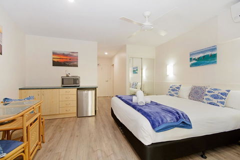 The Cove Yamba - ACT Tourism 1