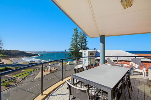 The Cove Yamba - ACT Tourism 10