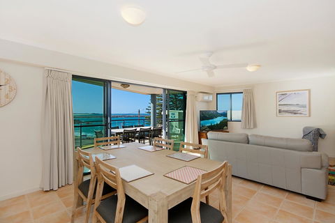 The Cove Yamba - ACT Tourism 12