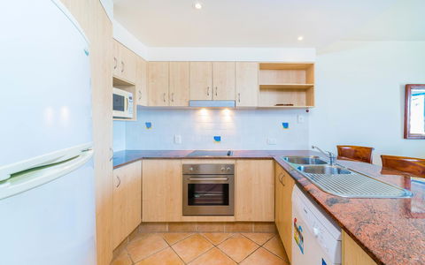 The Cove Yamba - ACT Tourism 34