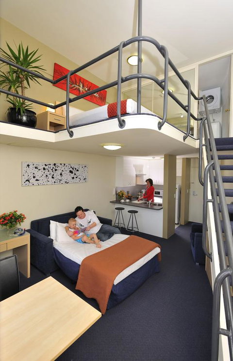 Metro Apartments On Darling Harbour - ACT Tourism 1