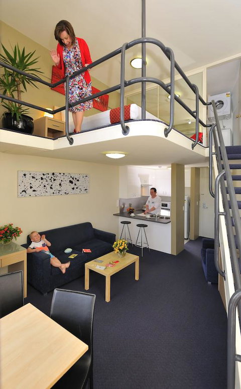 Metro Apartments On Darling Harbour - ACT Tourism 3