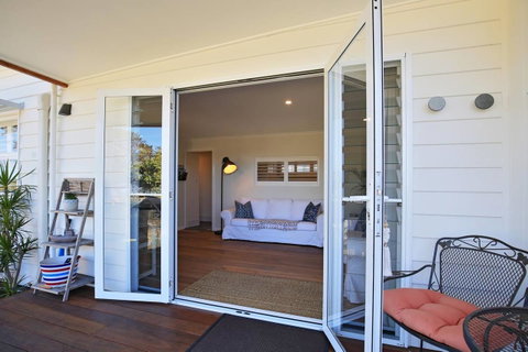 Jervis Bay Beach Shack I Pet Friendly - ACT Tourism 10