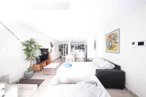 Luxury Villa Darlington - Vine - ACT Tourism 42