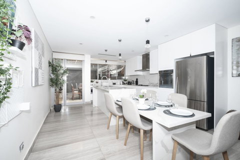 Luxury Villa Darlington - Vine - ACT Tourism 3
