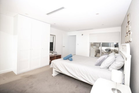 Luxury Villa Darlington - Vine - ACT Tourism 36