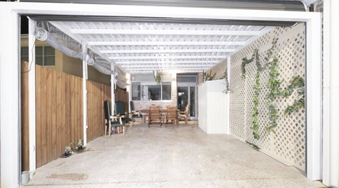 Luxury Villa Darlington - Vine - ACT Tourism 19