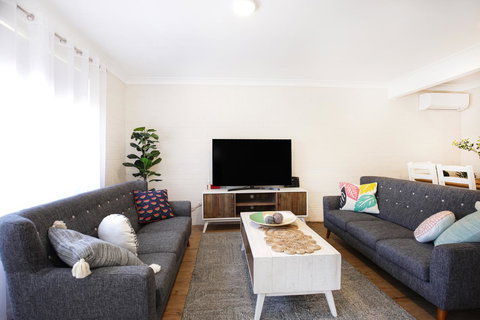 Abode @ Culburra - Pet Friendly - 4 Mins To Beach - ACT Tourism 6