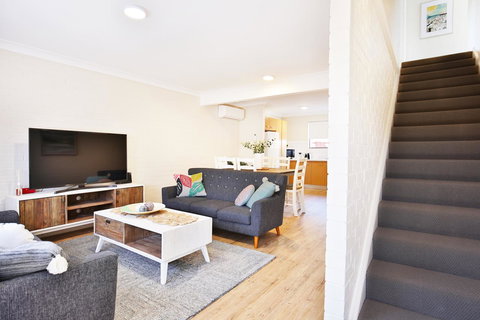 Abode @ Culburra - Pet Friendly - 4 Mins To Beach - ACT Tourism 7