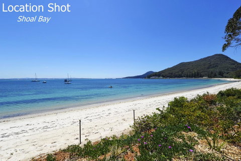 Ronald Avenue 1/65 - Shoal Bay - ACT Tourism 10