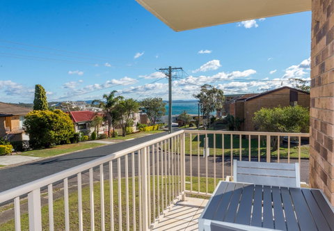 Ronald Avenue 1/65 - Shoal Bay - ACT Tourism 3
