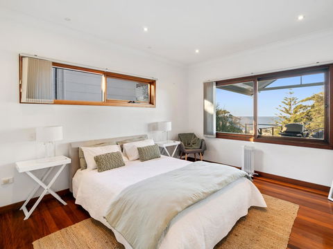 The Beach House Terrigal - ACT Tourism 7